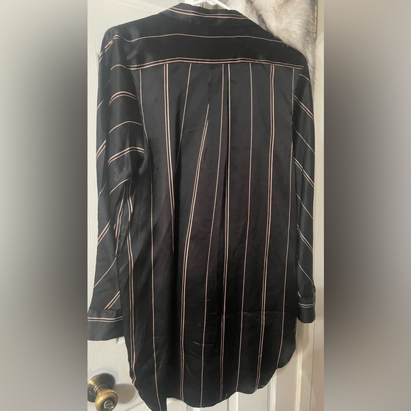 EUC Like new Neiman Marcus Black Pinstripe Silk Sleep Shirt - Picture 5 of 10